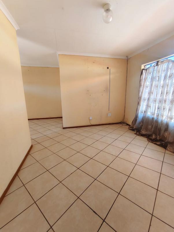 3 Bedroom Property for Sale in Geelhoutpark North West